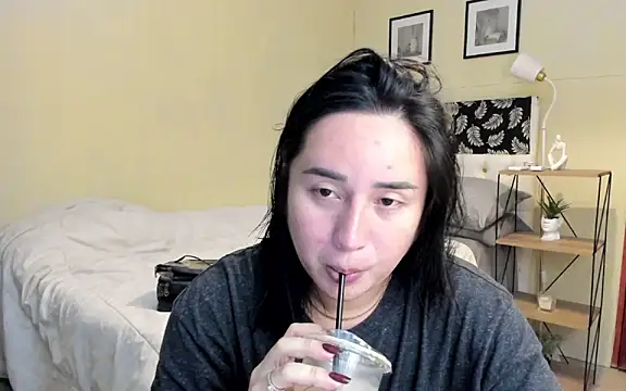 Sexysafarahh online show from March 31, 8:59 am