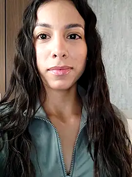 Angelinalombardi  online show from March 13, 10:54 pm