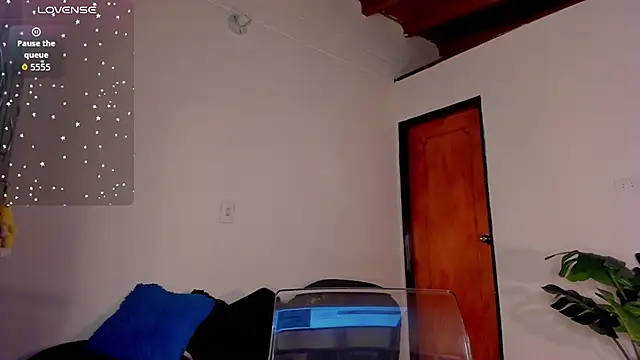 annita lopez online show from October 17, 11:07 pm