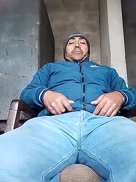 Snapshot of Pitercom chatting on March 9, 1:35 am Pitercom online show from March 9, 1:35 am