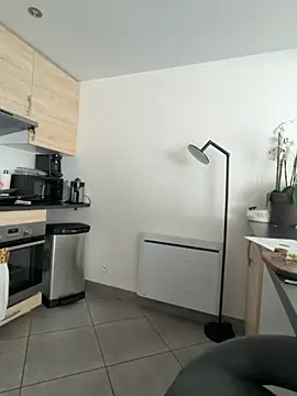 Snapshot of capu-x chatting on October 5, 9:07 am capu-x online show from October 5, 9:07 am