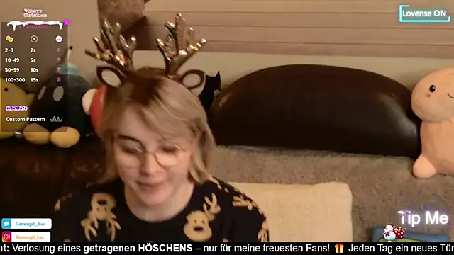 GamerGirl Eve online show from December 12, 7:15 pm
