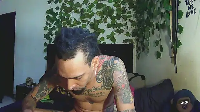 caribbeanlover1 online show from March 29, 1:22 pm