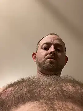 Snapshot of smokeymt420 chatting on December 25, 4:44 am smokeymt420 online show from December 25, 4:44 am