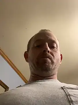 Snapshot of smokeymt420 chatting on January 12, 12:23 pm smokeymt420 online show from January 12, 12:23 pm