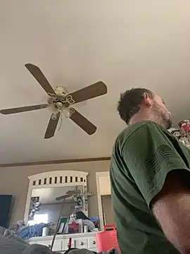 Snapshot of smokeymt420 chatting on January 24, 6:46 pm smokeymt420 online show from January 24, 6:46 pm