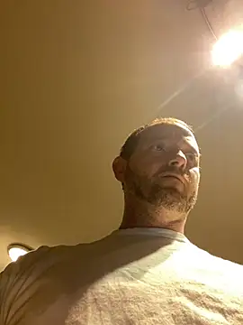 Snapshot of smokeymt420 chatting on January 28, 8:04 am smokeymt420 online show from January 28, 8:04 am