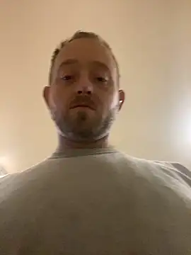 Snapshot of smokeymt420 chatting on March 16, 11:49 am smokeymt420 online show from March 16, 11:49 am