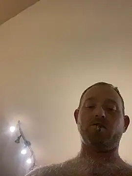 Snapshot of smokeymt420 chatting on March 17, 5:56 am smokeymt420 online show from March 17, 5:56 am