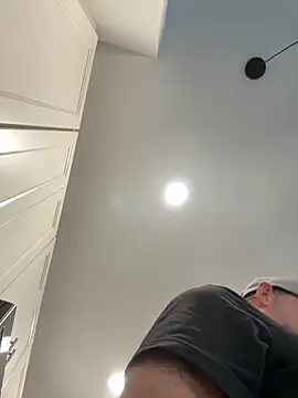 Snapshot of smokeymt420 chatting on September 9, 9:03 pm smokeymt420 online show from September 9, 9:03 pm