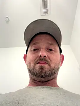 Snapshot of smokeymt420 chatting on September 23, 12:24 am smokeymt420 online show from September 23, 12:24 am