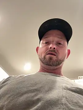 Snapshot of smokeymt420 chatting on September 24, 5:00 am smokeymt420 online show from September 24, 5:00 am