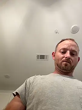 Snapshot of smokeymt420 chatting on October 1, 5:02 am smokeymt420 online show from October 1, 5:02 am