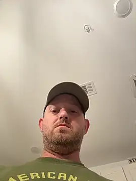 Snapshot of smokeymt420 chatting on October 12, 2:21 am smokeymt420 online show from October 12, 2:21 am