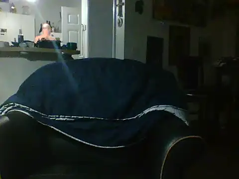 Snapshot of Yankeedave420 chatting on February 1, 12:51 am Yankeedave420 online show from February 1, 12:51 am