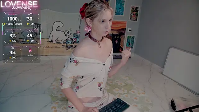 Snapshot of Careful_i_bite chatting on September 20, 4:13 am Careful i bite online show from September 20, 4:13 am