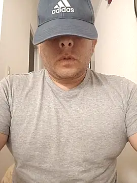 Snapshot of chicoguapo8 chatting on November 16, 1:11 am chicoguapo8 online show from November 16, 1:11 am