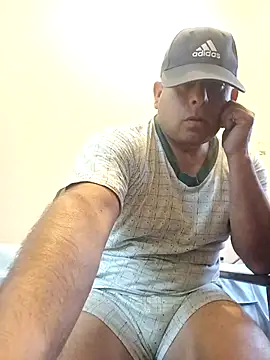 Snapshot of chicoguapo8 chatting on December 4, 12:03 pm chicoguapo8 online show from December 4, 12:03 pm