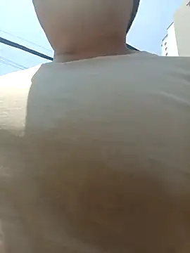 Snapshot of chicoguapo8 chatting on December 17, 5:52 pm chicoguapo8 online show from December 17, 5:52 pm