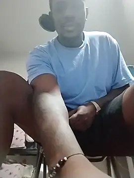 Snapshot of Makeyoucumallover chatting on November 10, 3:27 am Makeyoucumallover online show from November 10, 3:27 am