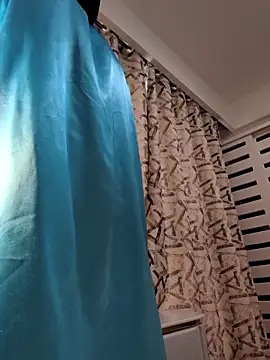 Snapshot of choco_petite chatting on September 21, 11:34 am choco petite online show from September 21, 11:34 am