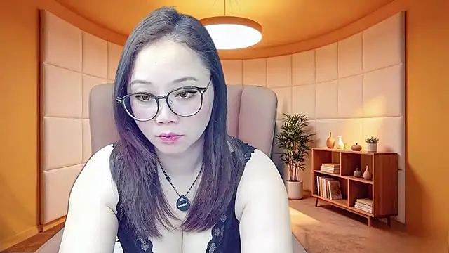 Giuliam online show from May 28, 6:27 pm