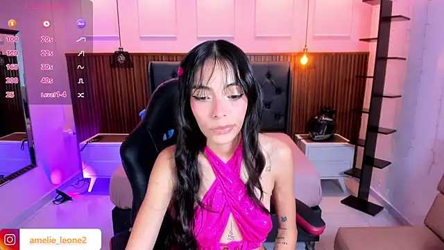Snapshot of AMELIELEONE chatting on September 9, 12:37 pm AMELIELEONE online show from September 9, 12:37 pm