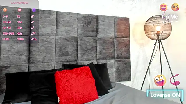 Snapshot of SusanRodriguez_ chatting on January 13, 8:58 pm SusanRodriguez online show from January 13, 8:58 pm