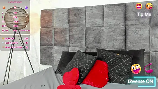 Snapshot of SusanRodriguez_ chatting on March 15, 10:11 pm SusanRodriguez online show from March 15, 10:11 pm