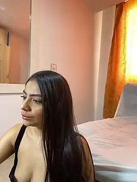 Snapshot of SusanRodriguez_ chatting on November 7, 7:58 pm SusanRodriguez online show from November 7, 7:58 pm