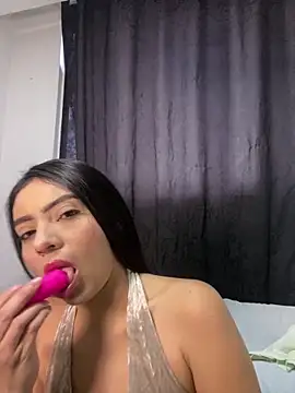 Snapshot of SusanRodriguez_ chatting on November 11, 8:42 pm SusanRodriguez online show from November 11, 8:42 pm