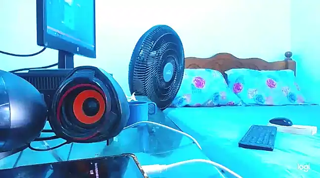 cositarrica xxx online show from February 19, 12:11 pm