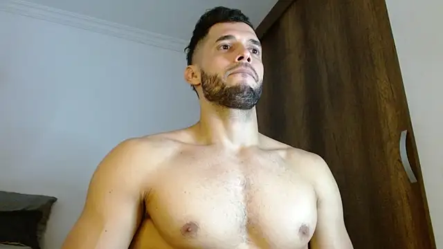 Noah jhonsonn online show from April 18, 4:00 pm