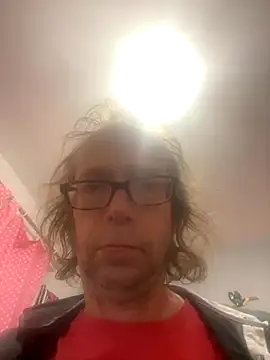 Snapshot of Spunkarama1 chatting on October 17, 8:22 pm Spunkarama1 online show from October 17, 8:22 pm