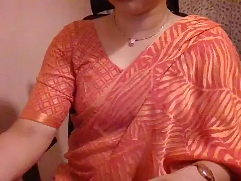 Pinky 4 online show from March 3, 5:30 pm