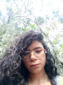 Simone Miller online show from February 12, 1:06 pm