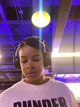 trianawhite online show from December 3, 7:55 pm