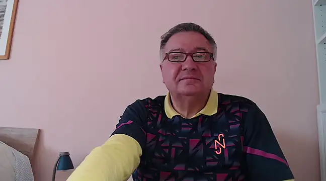 YOU6me online show from February 4, 9:38 am