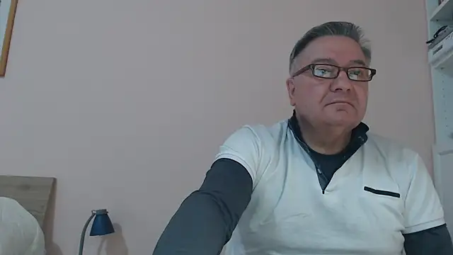 YOU6me online show from February 15, 2:33 pm