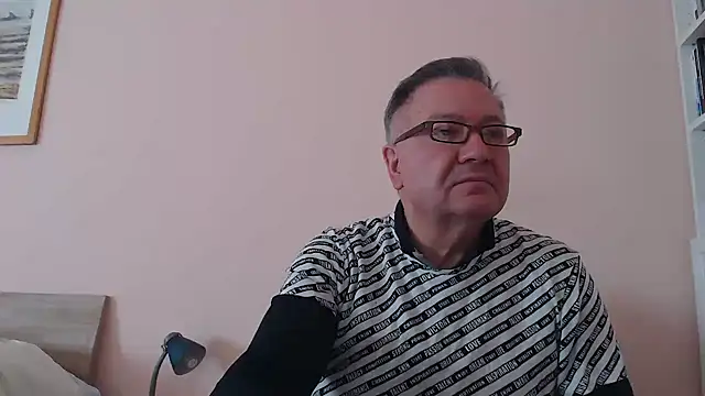 YOU6me online show from November 23, 8:58 am