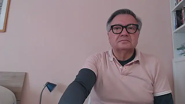 YOU6me online show from February 3, 9:03 am