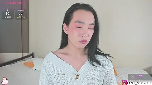 Snapshot of Ren_yoon chatting on November 16, 7:25 am Ren yoon online show from November 16, 7:25 am