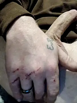 Snapshot of Hardon4yoursex chatting on November 29, 3:20 am Hardon4yoursex online show from November 29, 3:20 am