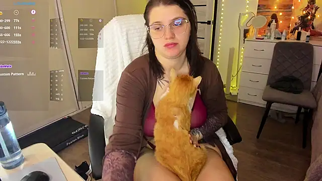 Snapshot of Ophelia_mm chatting on November 15, 7:05 am Ophelia mm online show from November 15, 7:05 am