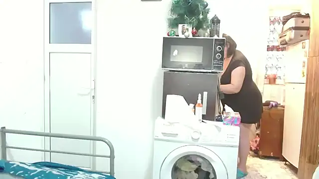 RidemerafSuzana online show from December 3, 11:41 am