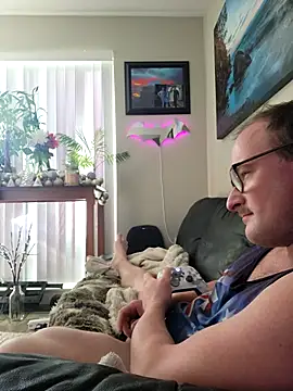 gdawg78 online show from November 17, 9:31 pm