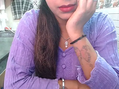 LovingPihu online show from March 9, 5:33 am