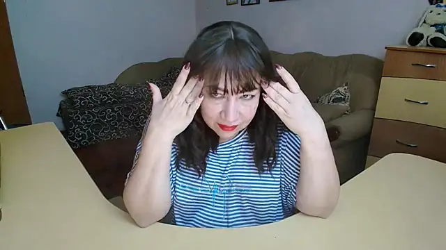 Lucretia Goldi  online show from February 2, 3:22 pm