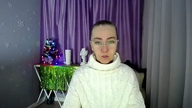 queen a n i online show from January 10, 9:13 am