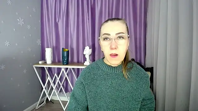 queen a n i online show from March 19, 8:34 am